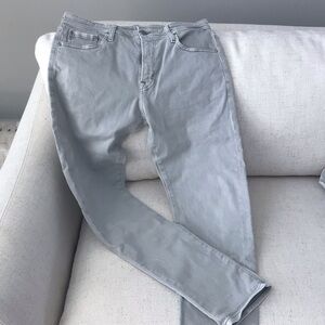 Men's Light Gray Slim Jeans
